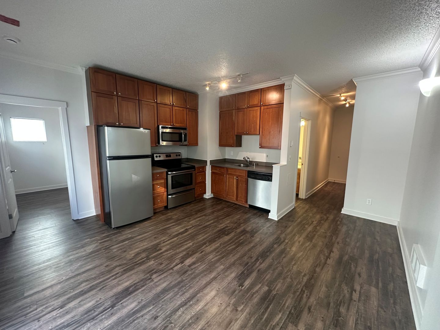 Seattle Apartment: 1408 Western Ave