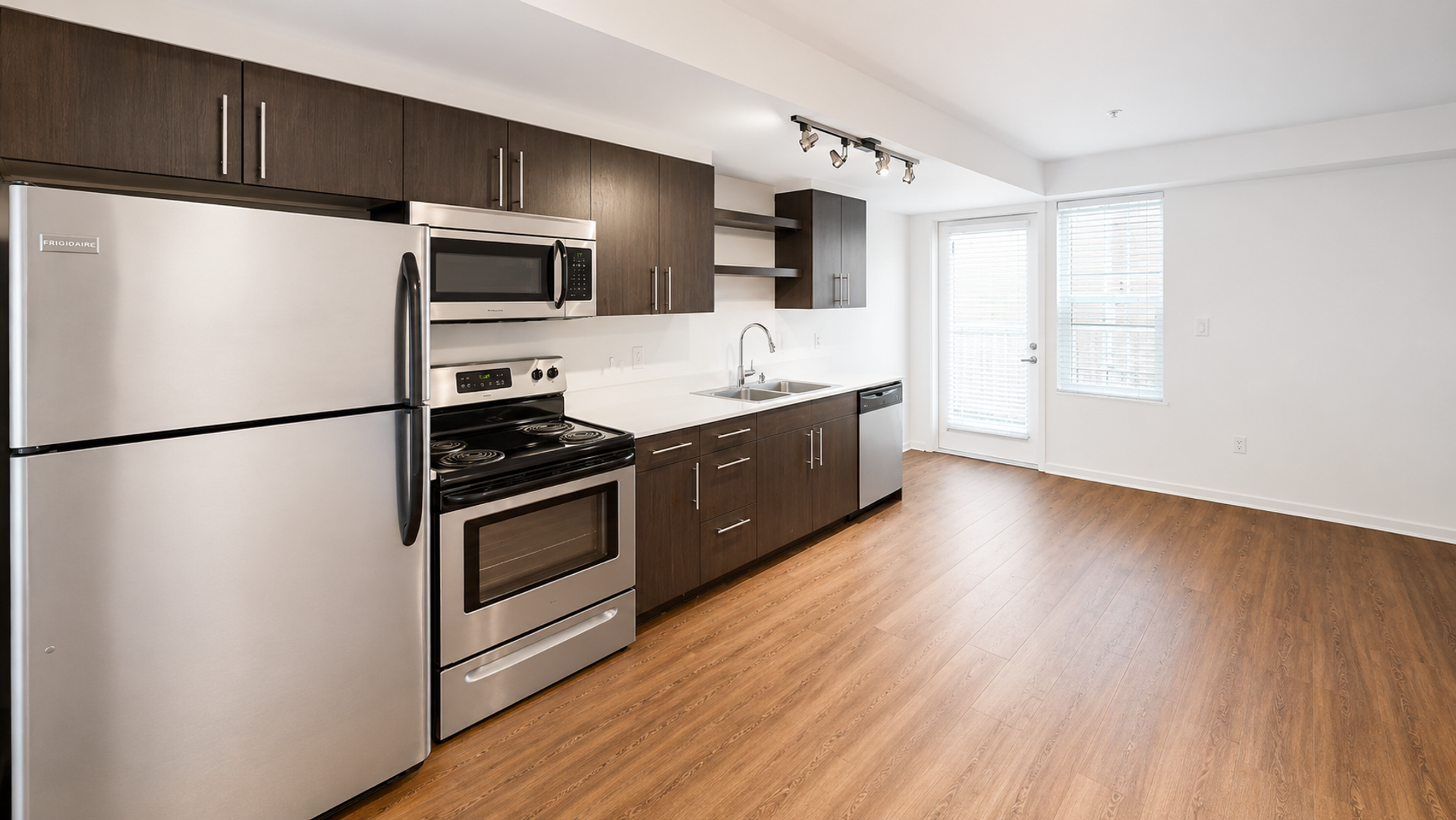 Kirkland Apartment: 450 Central Way