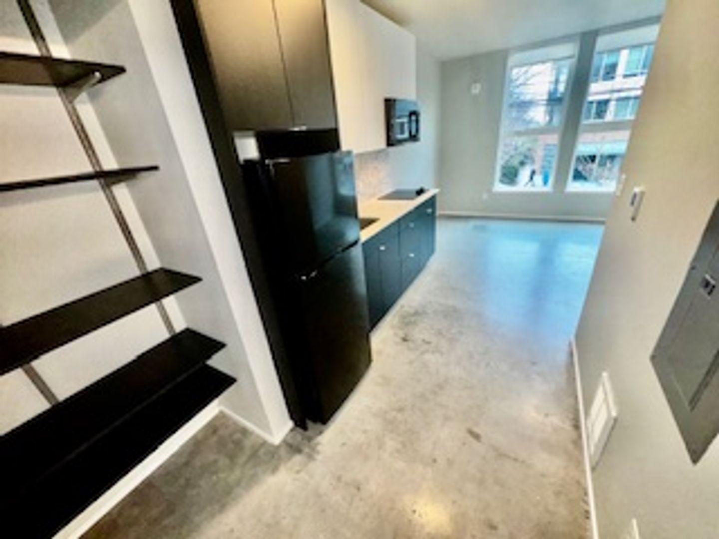 Seattle Apartment: 6726 Greenwood Ave N