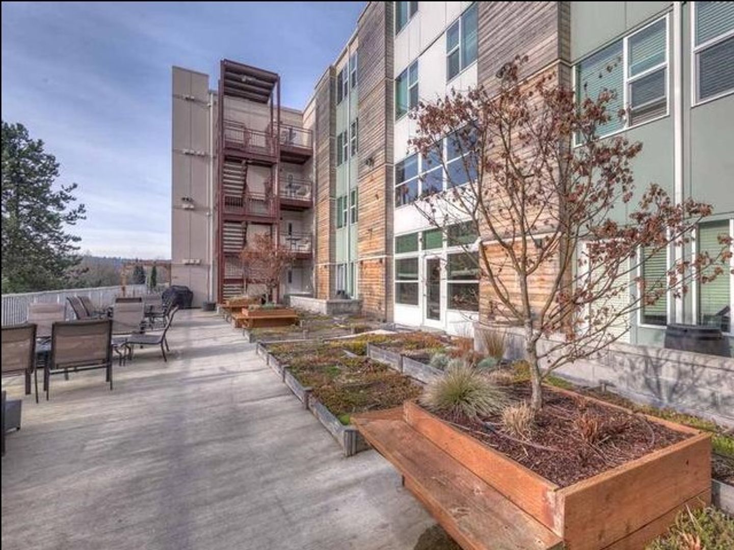 Redmond Apartment: 8525 163rd CT NE