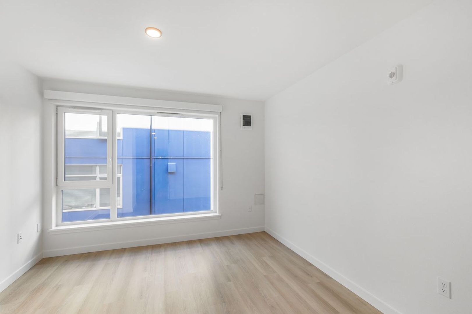 Seattle Apartment: 4015 Stone Way