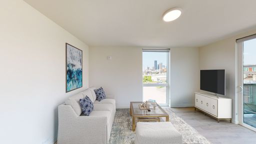 6 WEEKS FREE! One Bedroom in the Heart of the City! – photo 1
