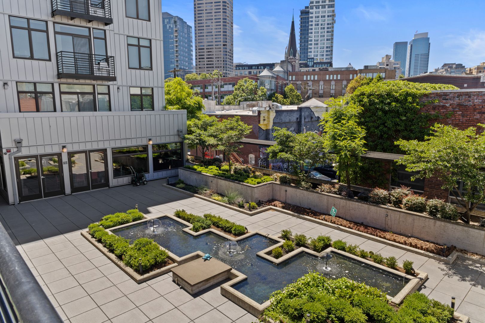 Evolve Apartments 23 of 32