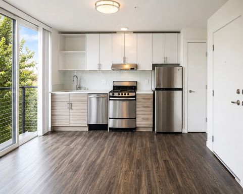 Modern Studio w/ Private Balcony and Views! Ask about our specials – photo 1