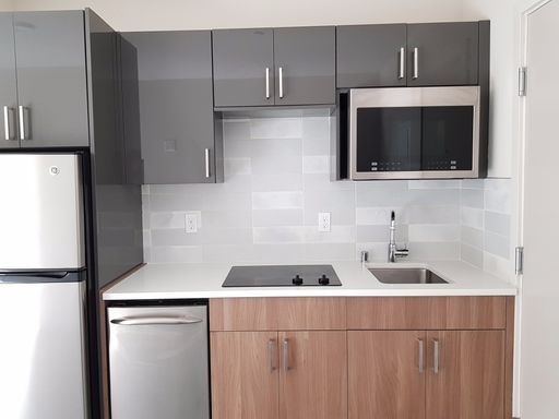 Modern, Loft Studio w/ In-Unit Laundry! – photo 1