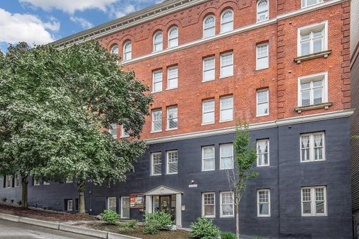 Open Concept 1-Bedroom Near Downtown Seattle | Light-Filled + Pet Friendly – photo 1