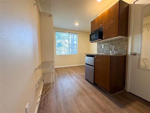 CHIC AND MODERN | Studio Apartment | Downtown Redmond Top-Floor Living!