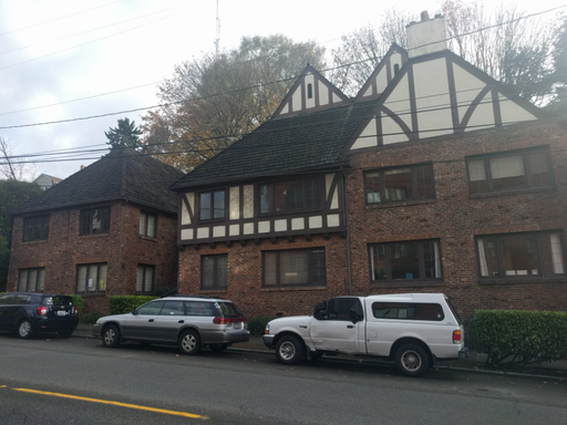 Historic 2 Bedroom Apartment in the Iconic Anhalt Building – photo 1