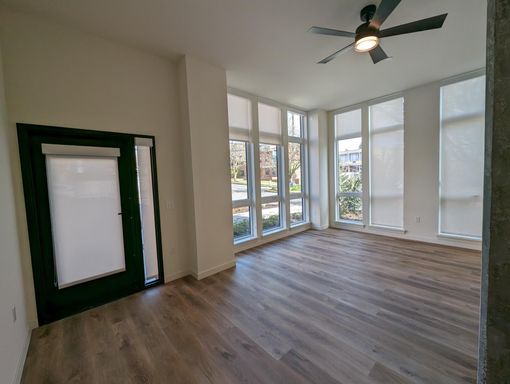 One Month Free! BASALT Modern Live/Work One Bedroom with A/C in West Seattle – photo 1