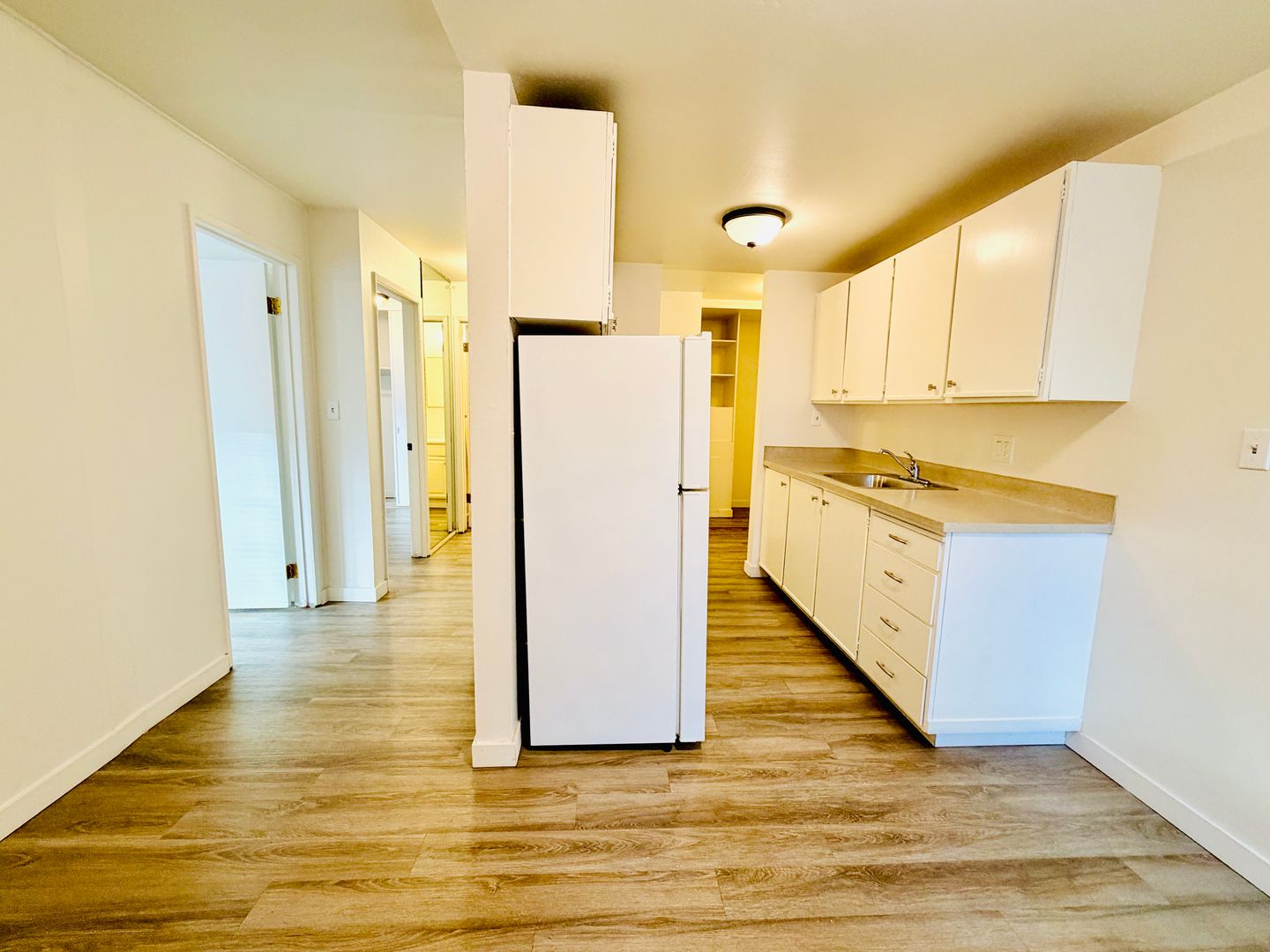 Seattle Apartment: 4225 11th Ave NE