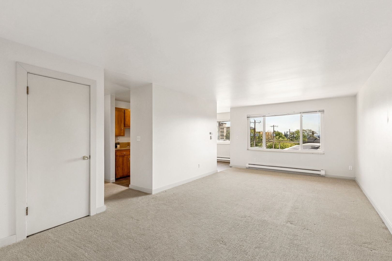 Seattle Apartment: 1653 21st Ave