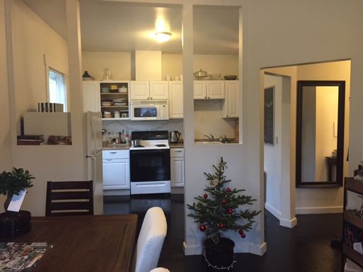 ONE MONTH FREE: Fairmont Cherry Hill Apartments - One Bedroom in Seattle's Central District - 1 Month Free! – photo 1