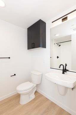 Track 66 Apartments – photo 1