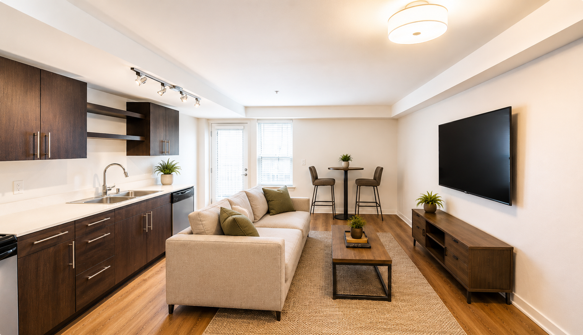 Kirkland Apartment: 450 Central Way