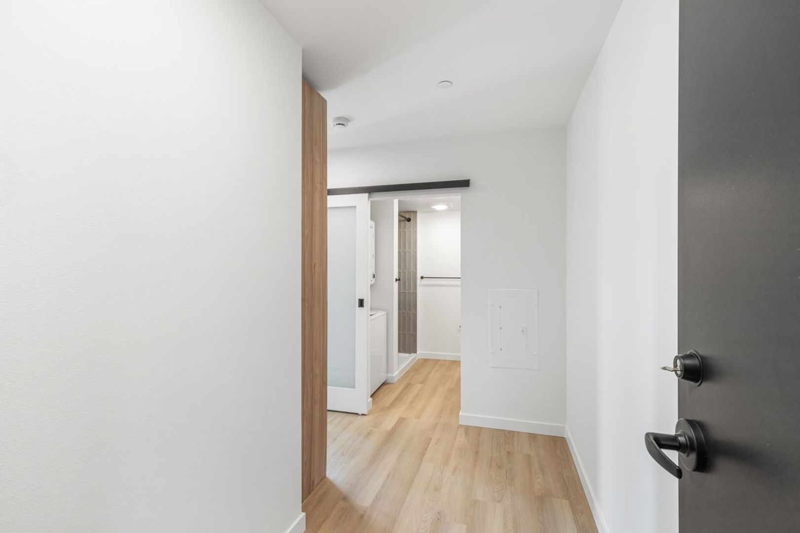 Seattle Apartment: 4015 Stone Way