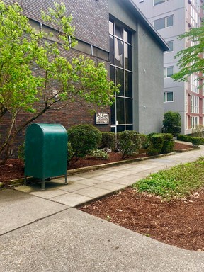 Bright open one Bedroom, University District – photo 1