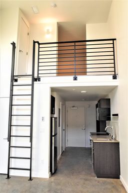 Pax Futura's live/work loft - $1,995/MONTH – photo 1