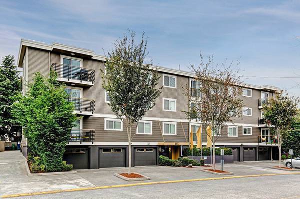 Seattle Apartment: 2251 NW 59th St