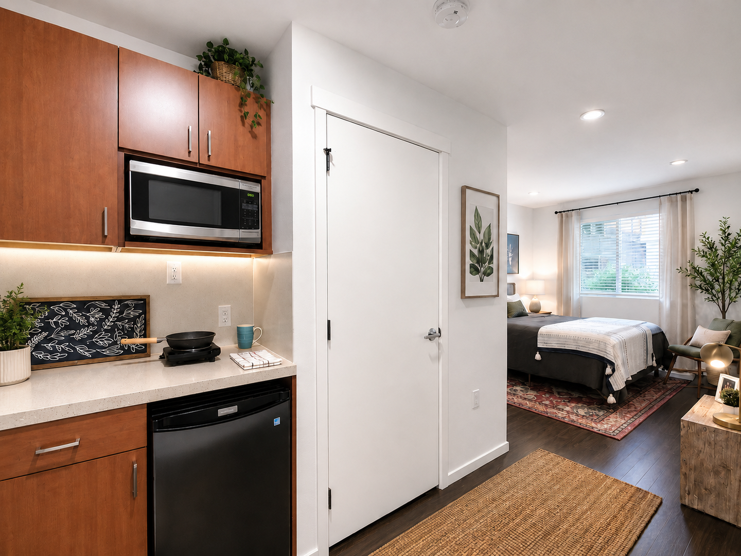 Kirkland Apartment: 450 Central Way