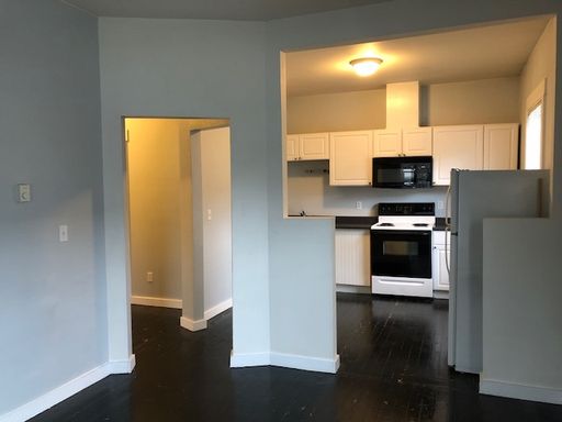 ONE MONTH FREE! Fairmont Apartments - One Bedroom in Seattle's Central District – photo 1