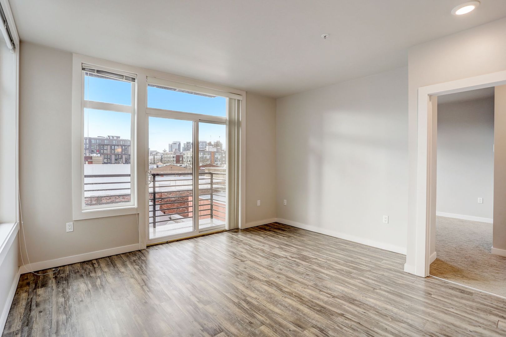 Seattle Apartment: 954 E. Union St.