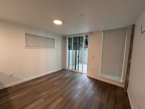 Open 1-Bedroom - In Unit Laundry PLUS Patio! – photo 1