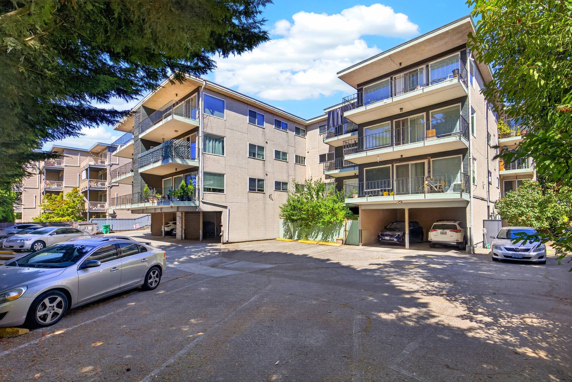 Greenwood Vista 6 of 12
