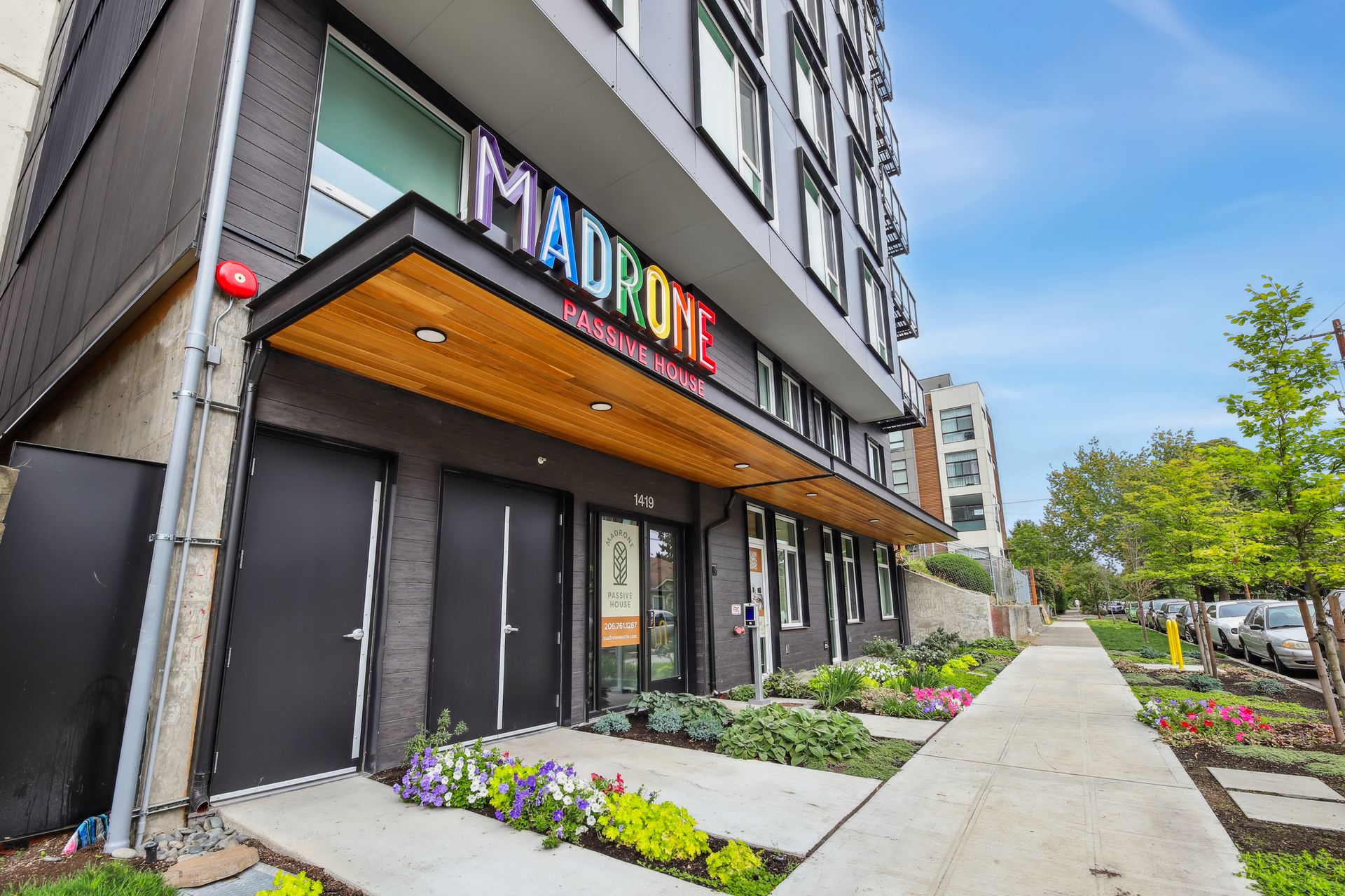 Seattle Apartment: 1419 24th Ave