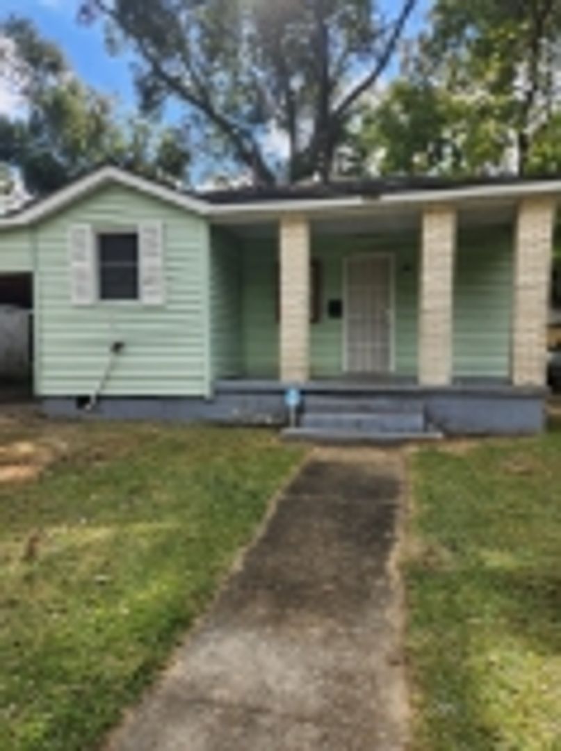 Baton Rouge House: 3936 Dalton Street