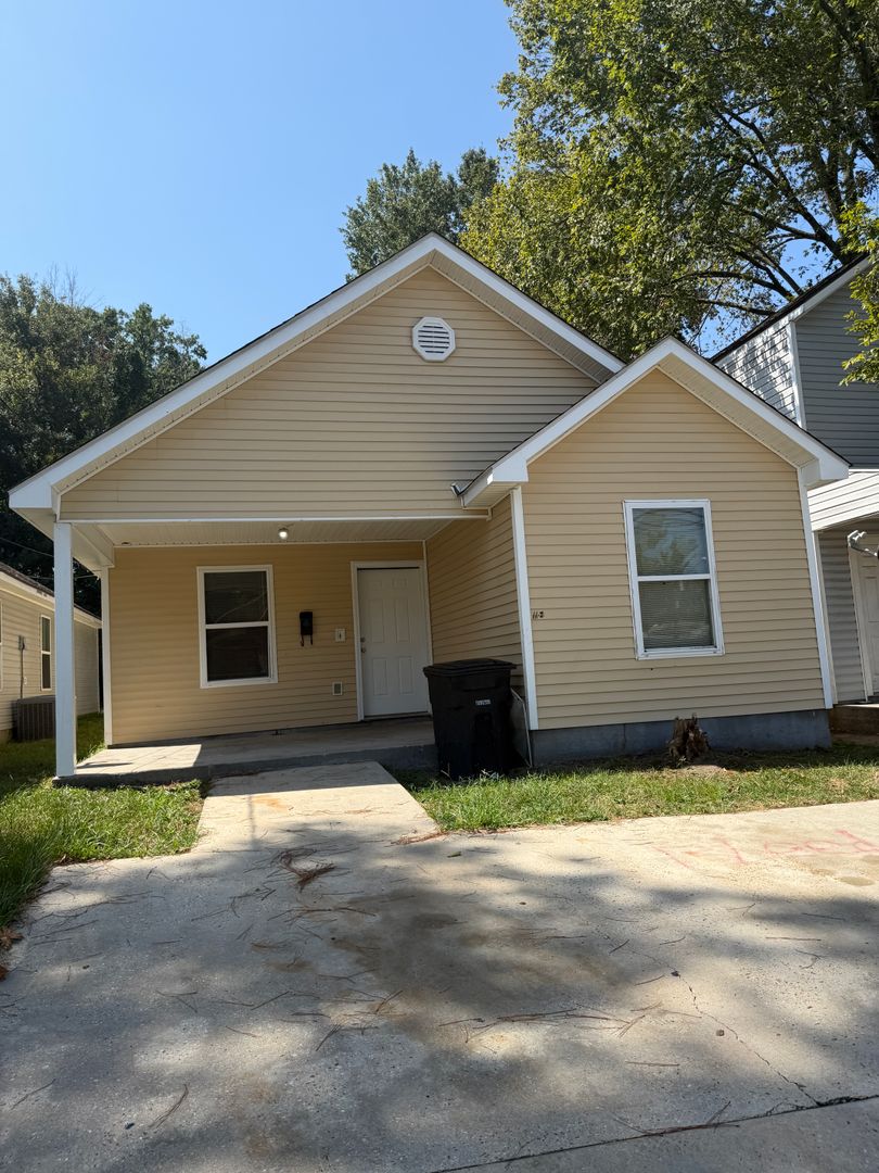 Baton Rouge House: 3556 North Street