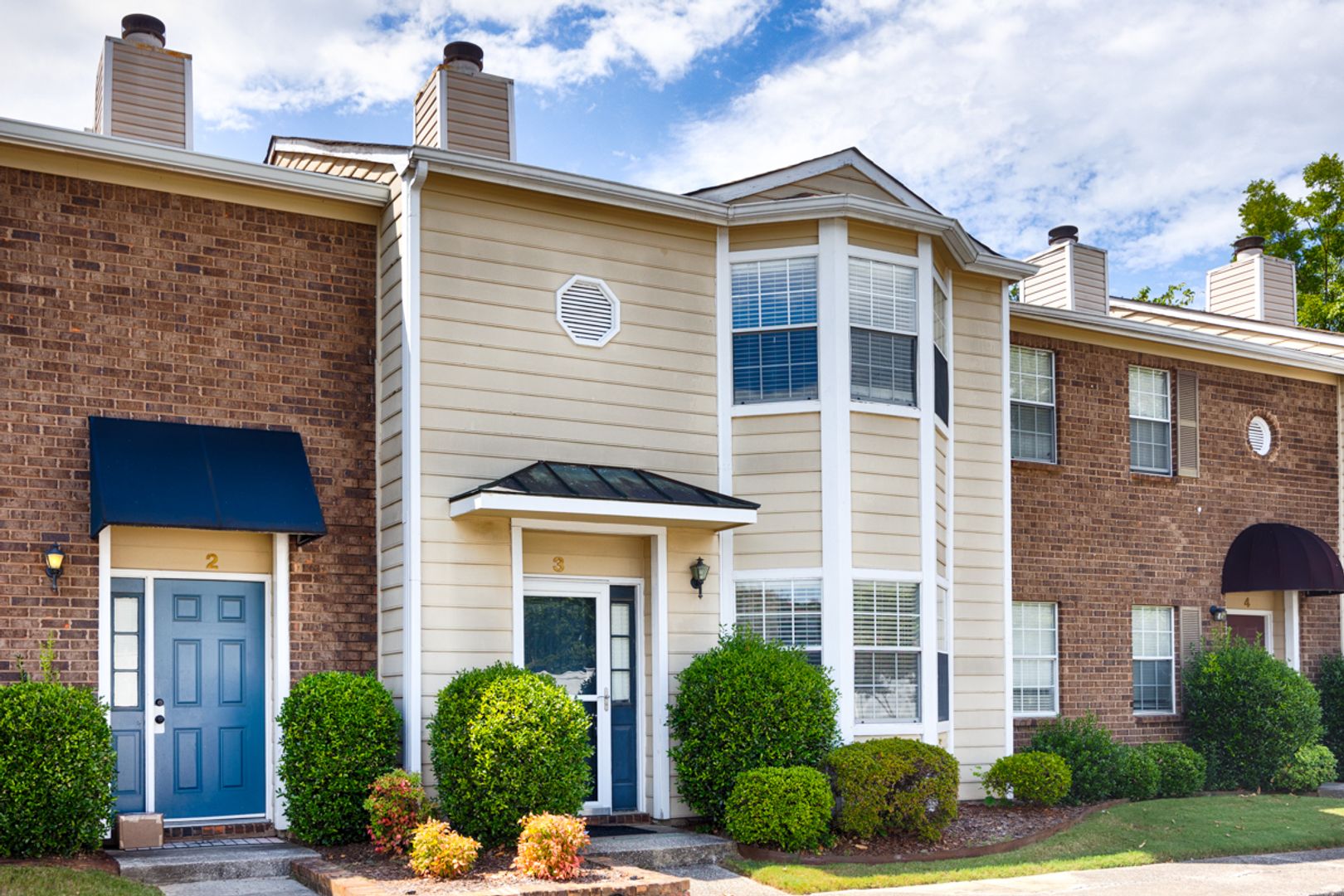 Huntsville House: 11112 Memorial Pkwy SW