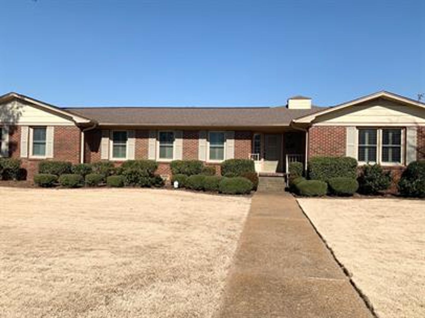 Huntsville House: 2822 Lafayette Road Southwest