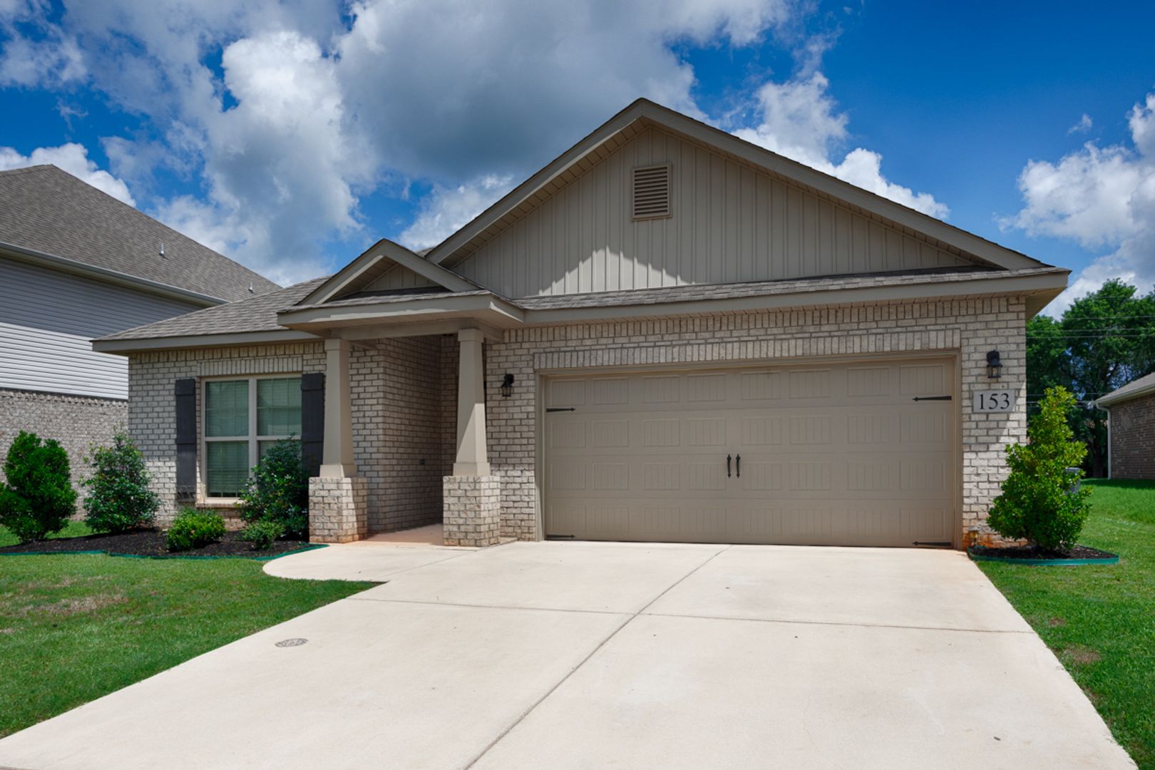 Hazel Green House: 153 Cherry Laurel Drive