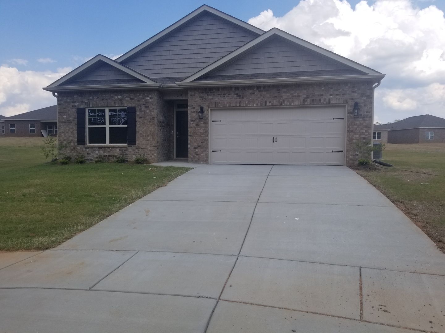 New Market House: 129 Canonbury Dr