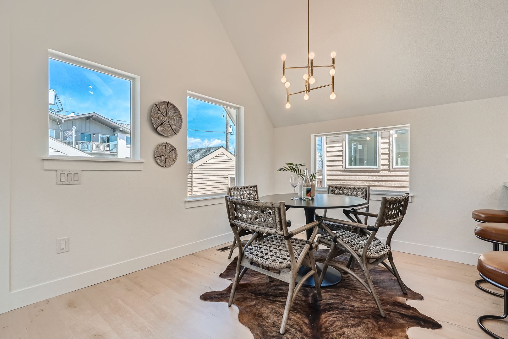 Lite Homes- 1101 6 of 12