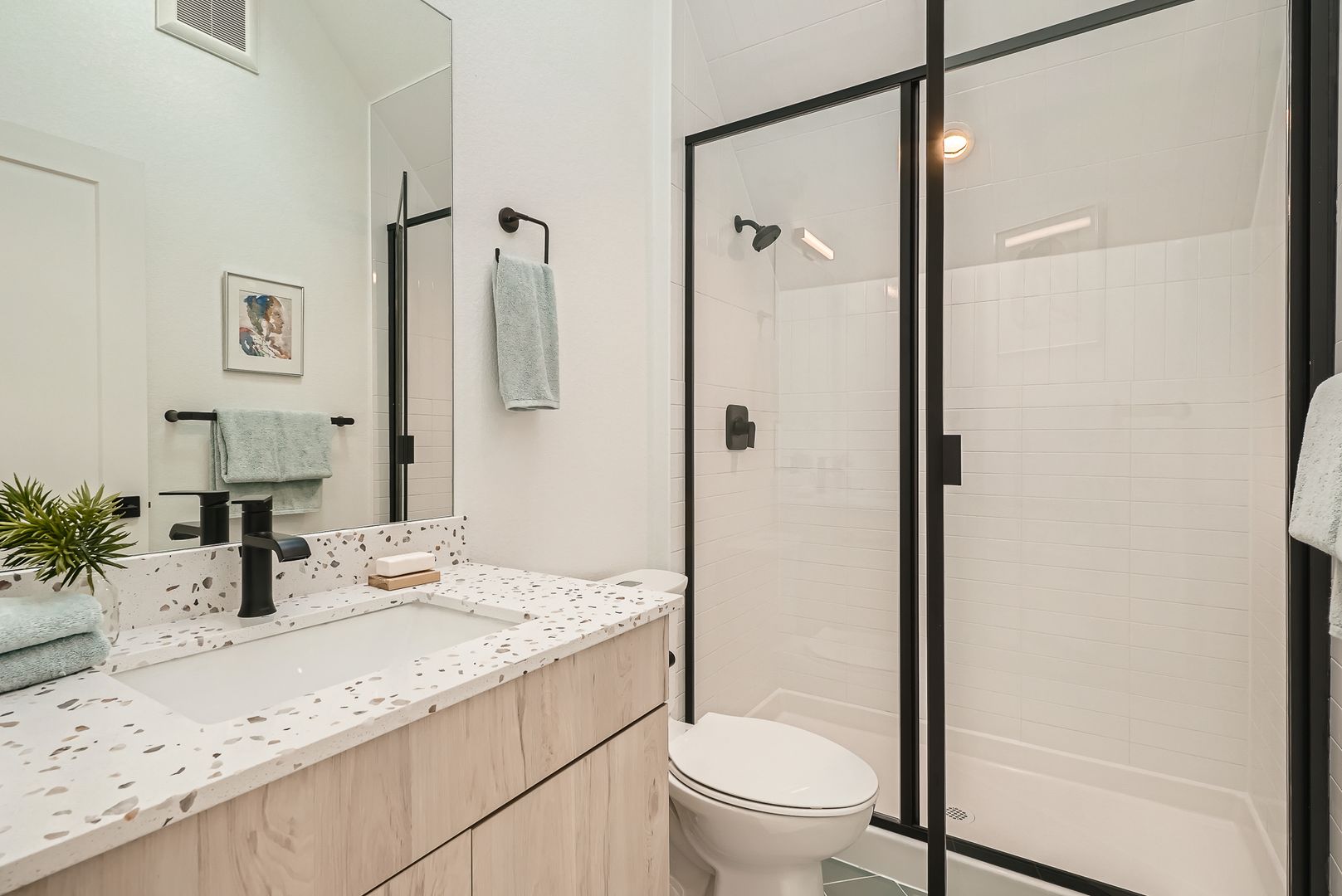Lite Homes- 1101 13 of 20