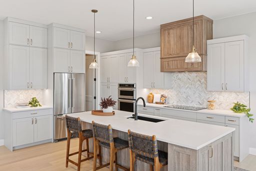 Like New Berthoud Home Built with Modern Comfort!
