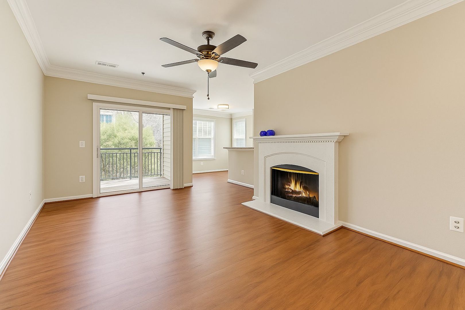 Mclean House: 1530 Spring Gate Dr #9219