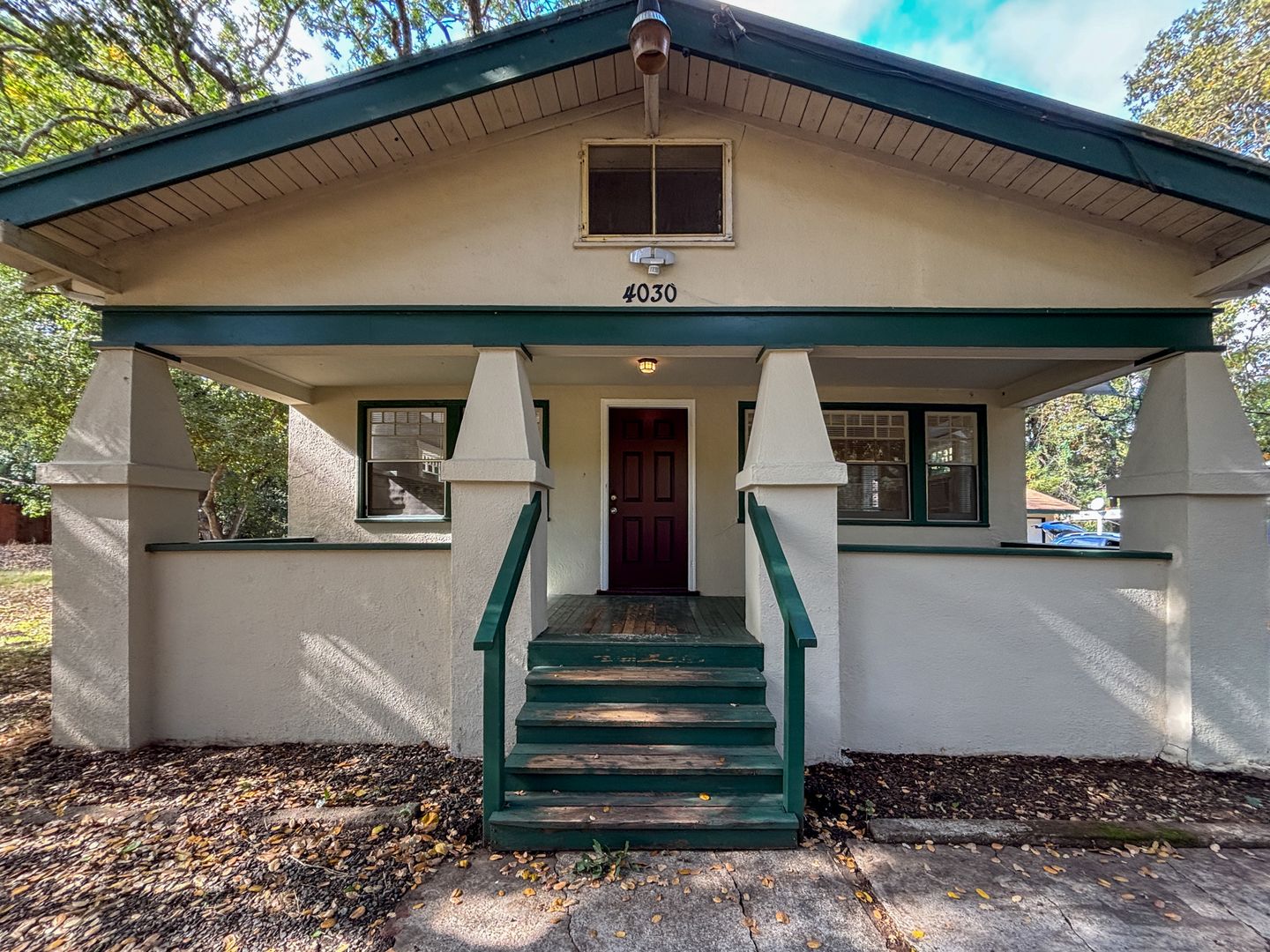 Martinez Apartment: 4032- 4040 Alhambra Way