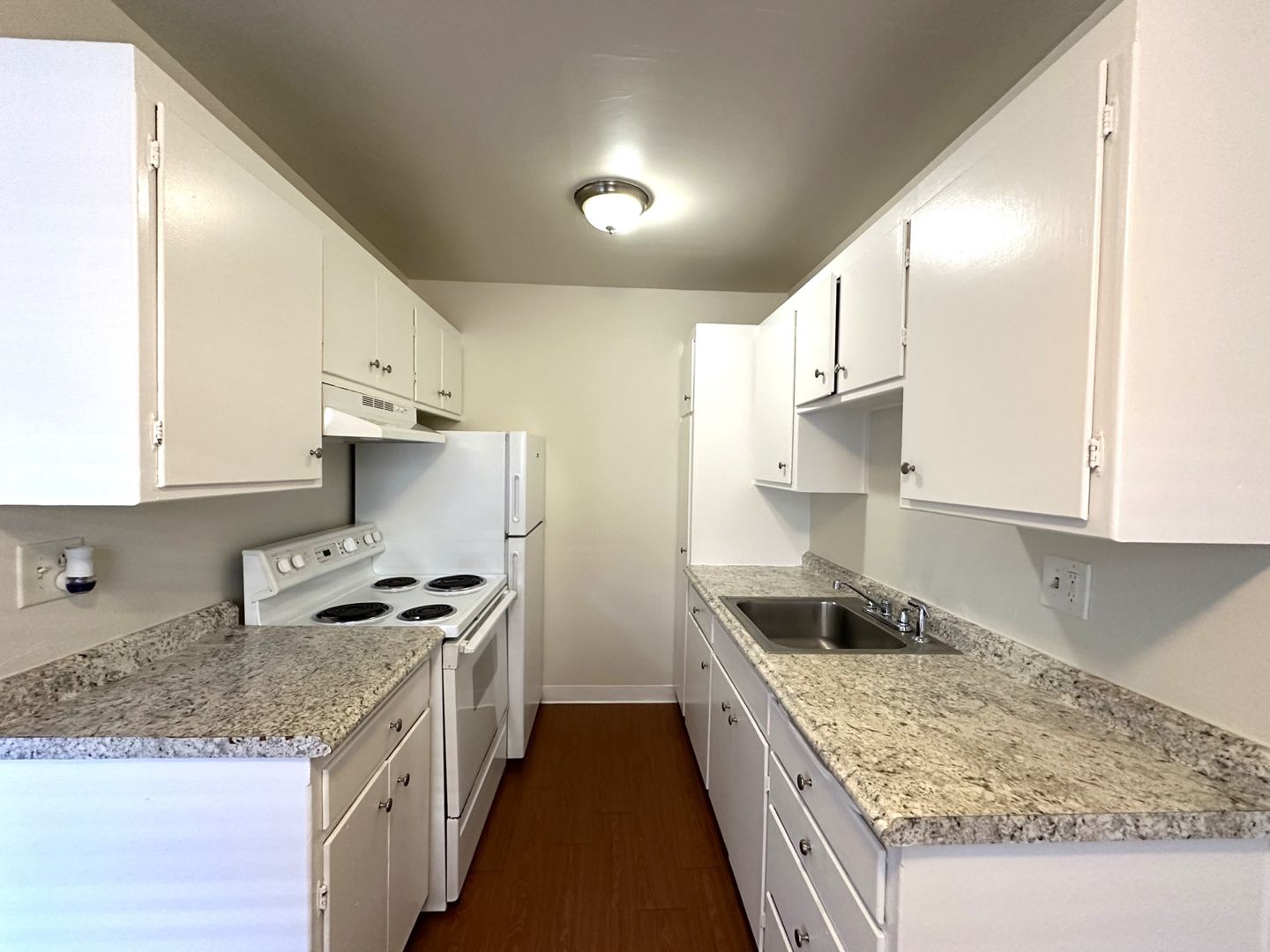 Stockton Apartment: 443-531 Glendora Ave