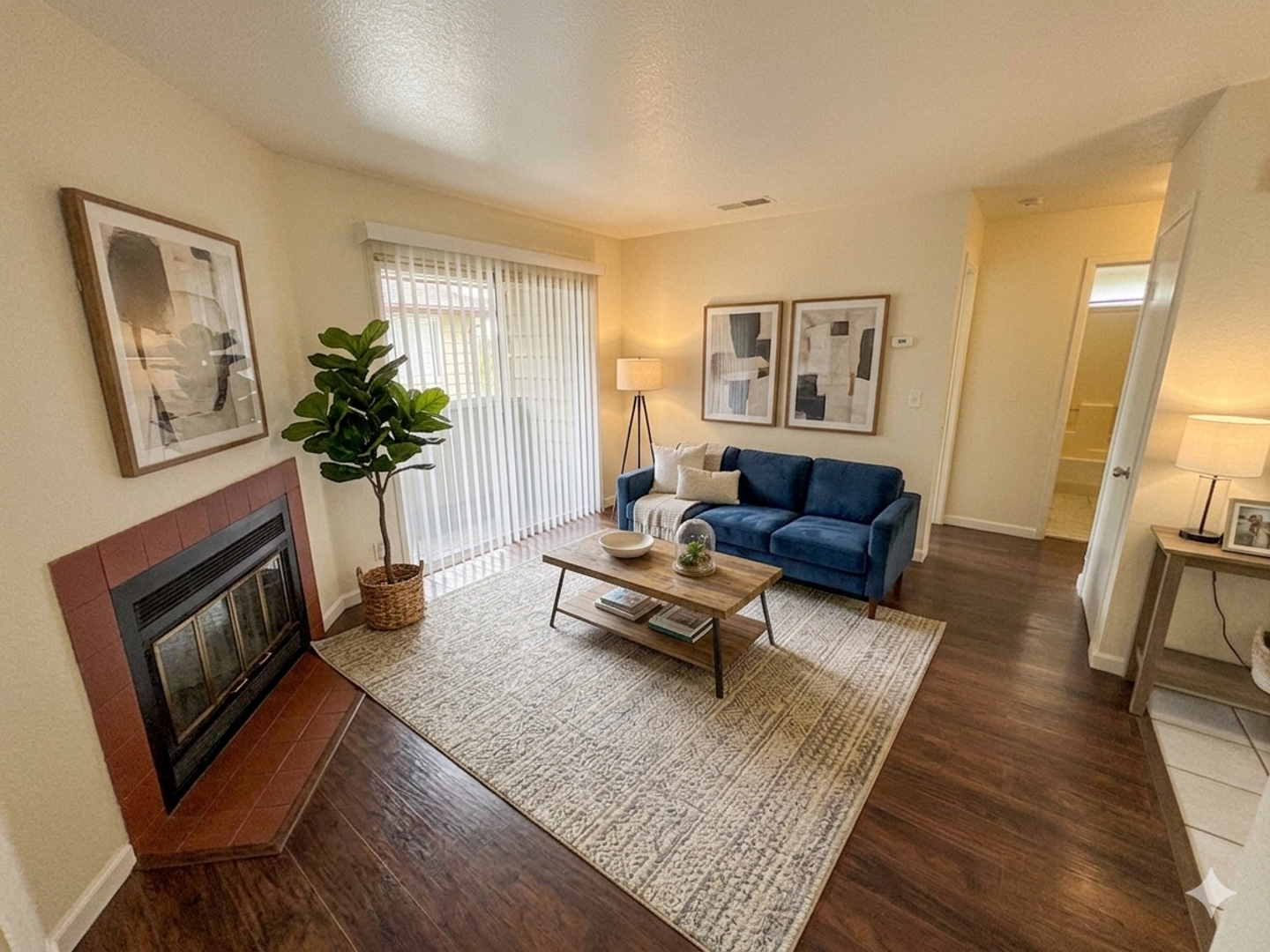 Antioch Apartment: 112 E 6th Street