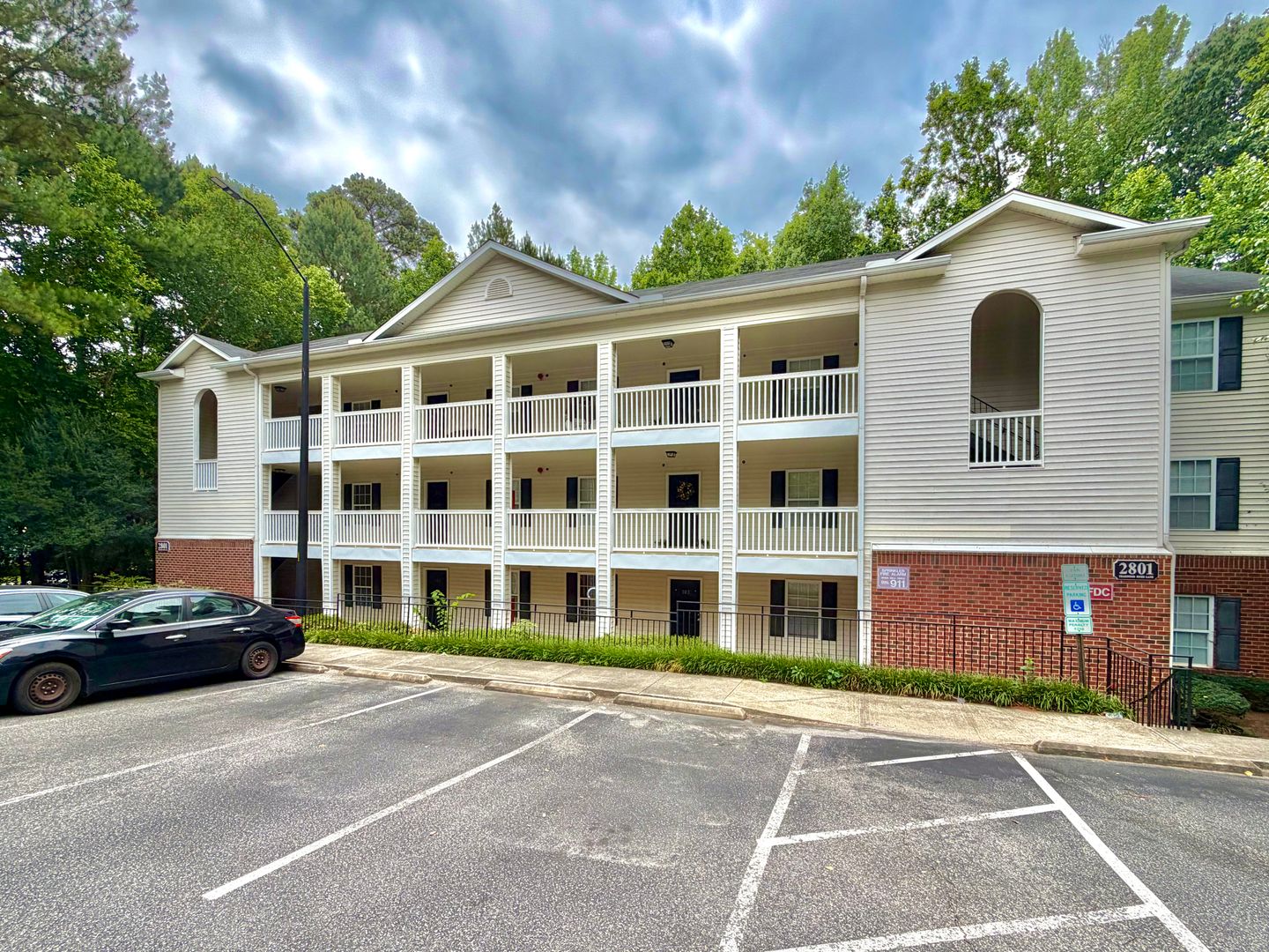 Raleigh Condo: 2801 Trailwood Pines Ln, Unit 303,