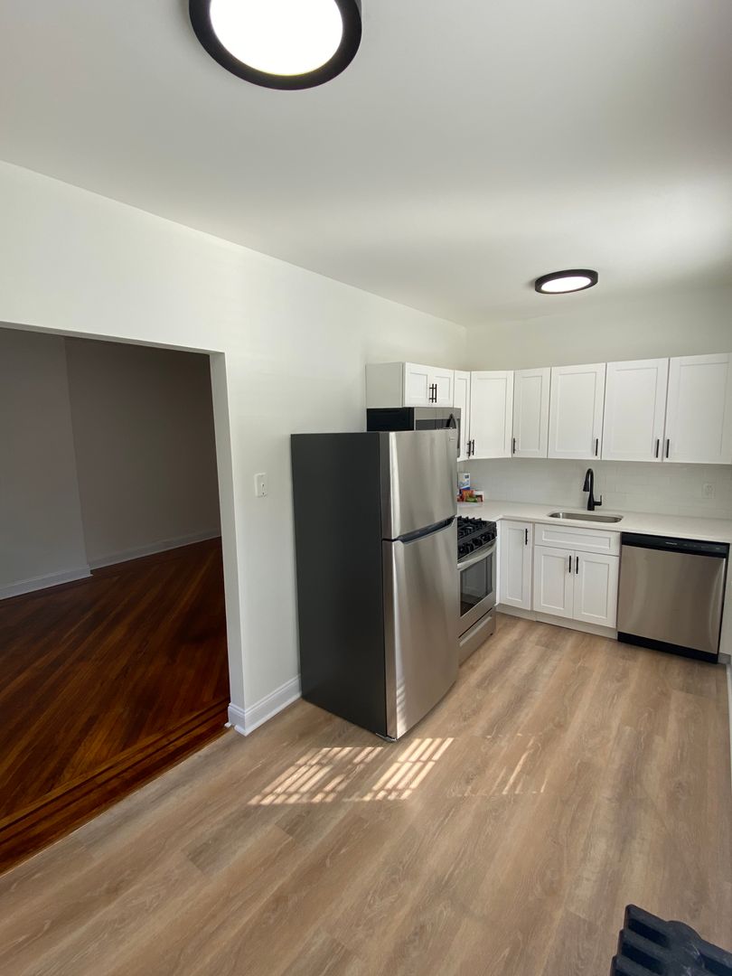 Nutley Apartment: 304 Hillside Ave