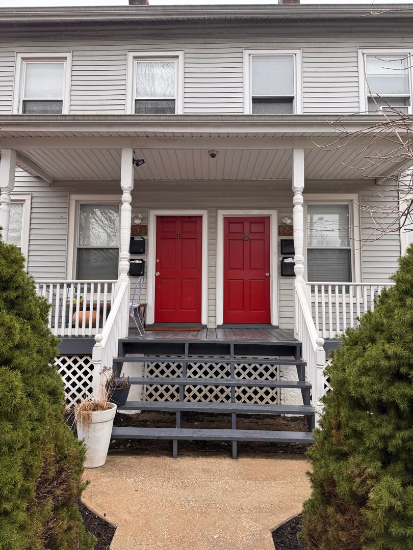 Red Bank Apartment: 88-90 Wallace St