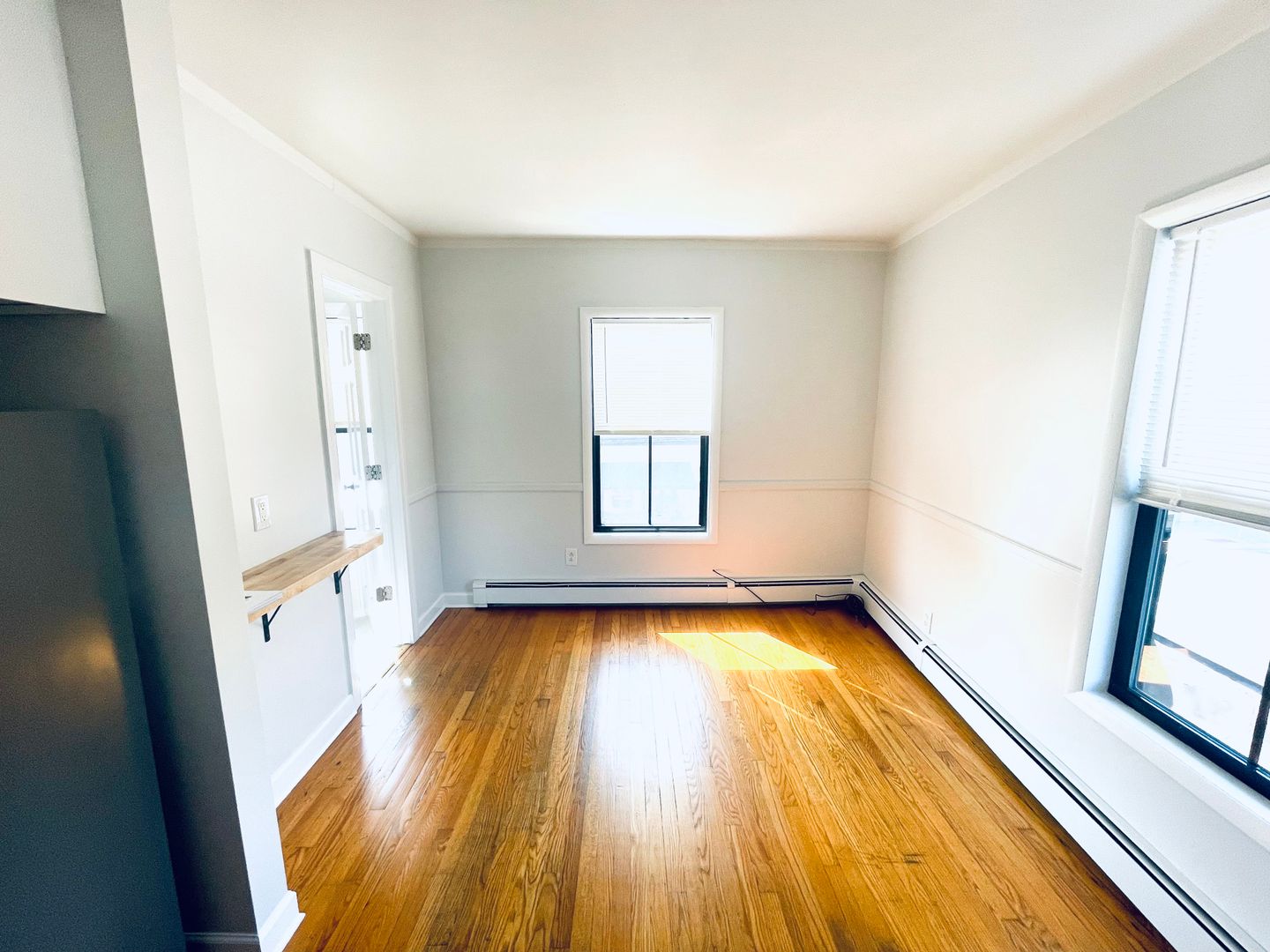 Red Bank Apartment: 83 Monmouth St