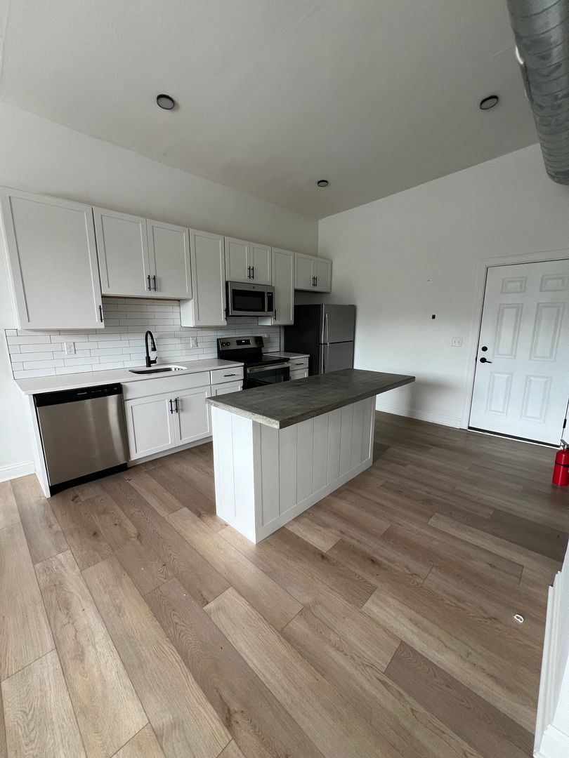 Easton Apartment: 123 Northampton Street - 123 #11