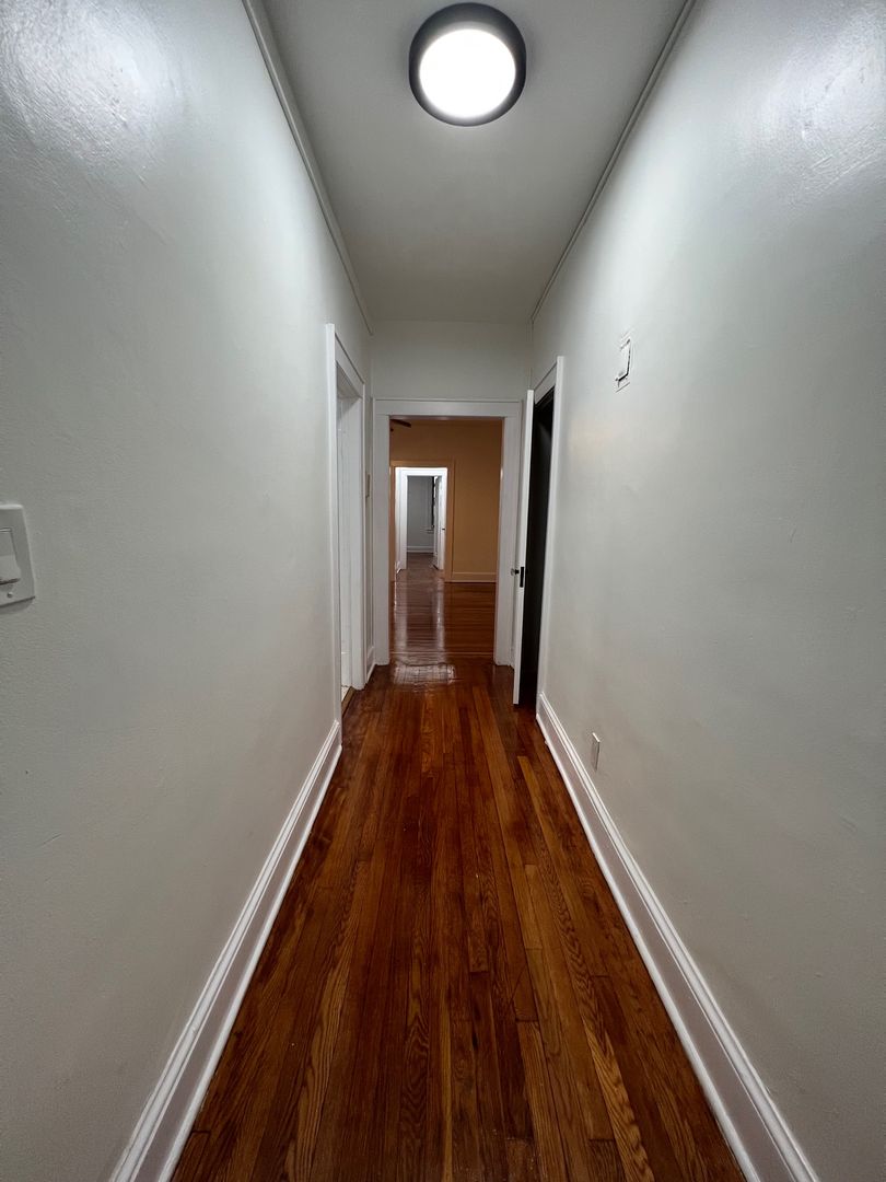 Rutherford Apartment: 154 Union Ave