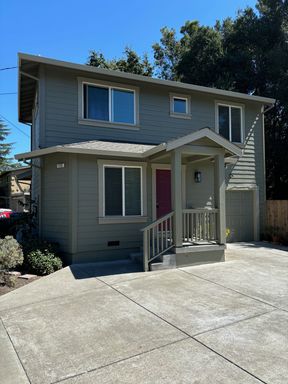 Northeast Santa Rosa 2 Bedroom 1.5 Bathroom Single Family Home with A/C – photo 1