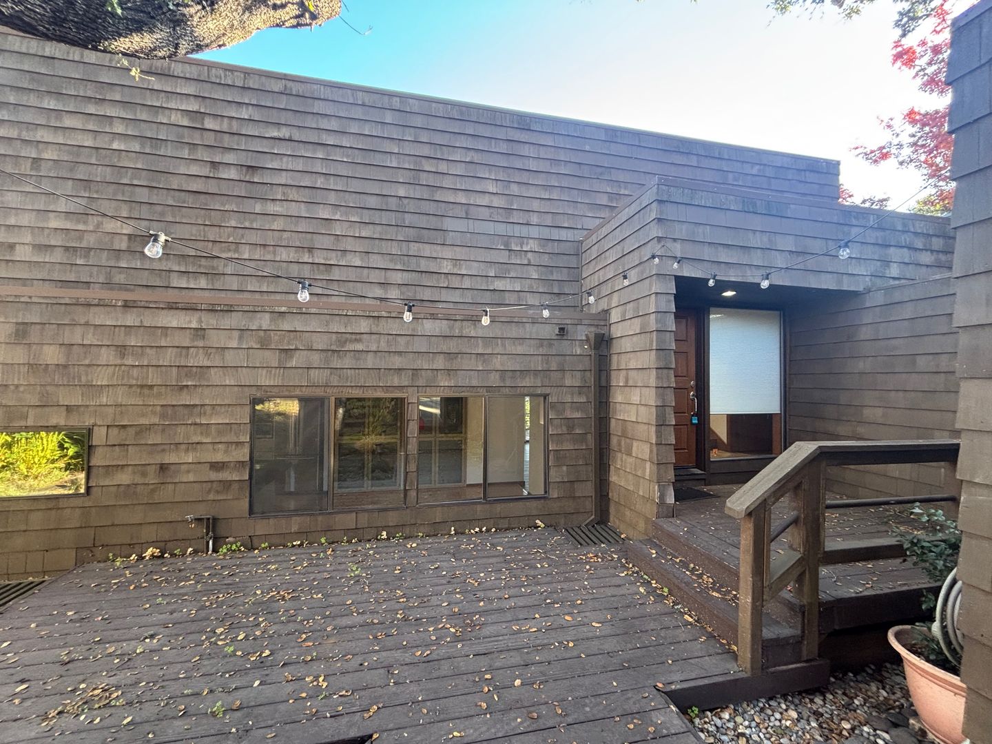 Santa Rosa House: 1660 Deer Run