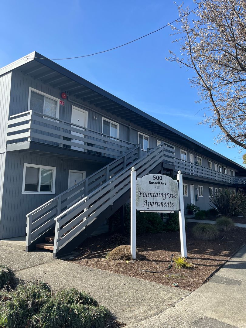 Santa Rosa Apartment: 500 Russell Avenue